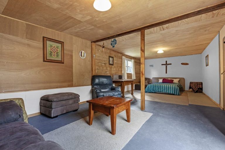 Photo of property in 114 Kairua Road, Kairua, Tauranga, 3175
