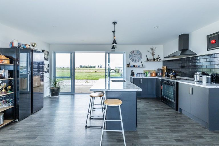 Photo of property in 342 Waimate Highway, Saint Andrews, Timaru, 7971