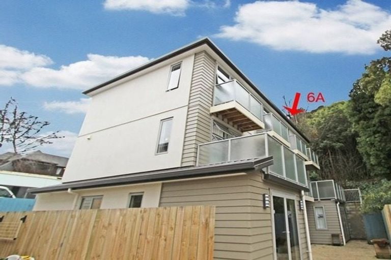 Photo of property in 6a Kyle Street, North Dunedin, Dunedin, 9016