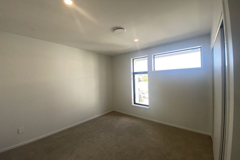 Photo of property in 14/10 Pascoe Avenue, Paremata, Porirua, 5026