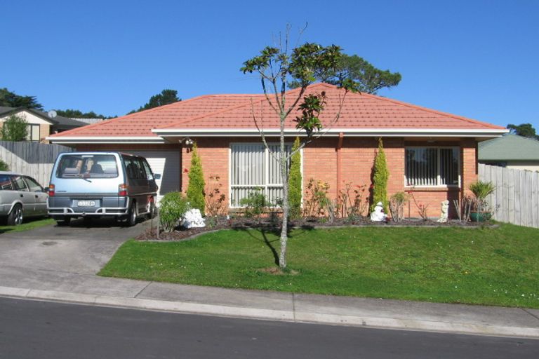 Photo of property in 36 View Ridge Drive, Ranui, Auckland, 0612