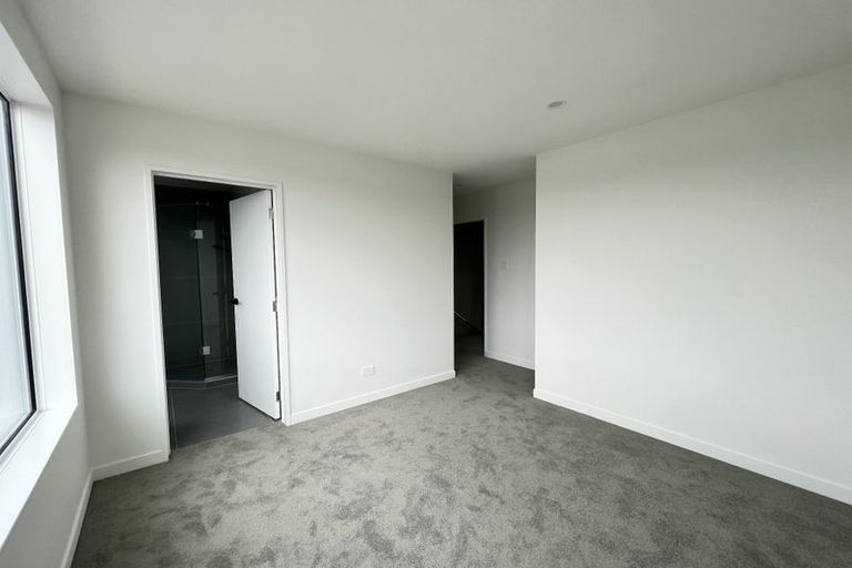 Photo of property in 69 Biokovo Street, Massey, Auckland, 0614
