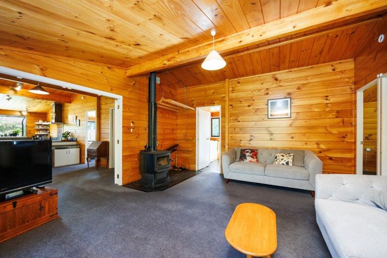 Photo of property in 495 Pohangina Valley Road East, Pohangina, Ashhurst, 4884