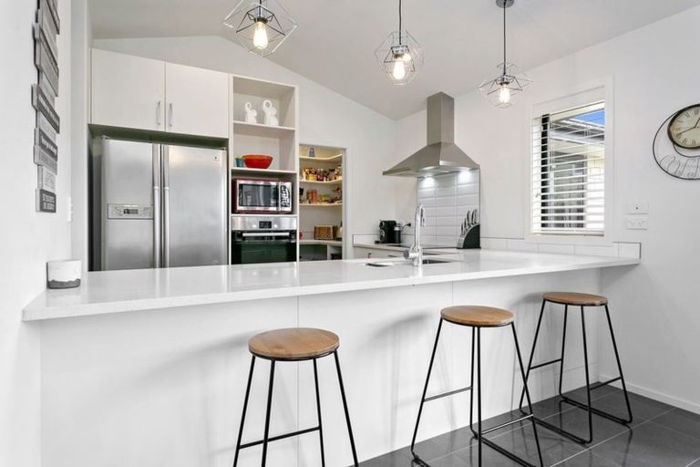 Photo of property in 1/49 Scott Street, Leamington, Cambridge, 3432