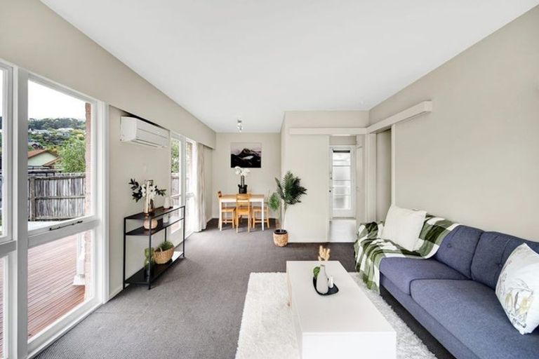 Photo of property in 1/23 Landsdowne Terrace, Cashmere, Christchurch, 8022