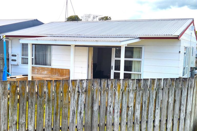 Photo of property in 5/8 Onslow Road, Papakura, 2110