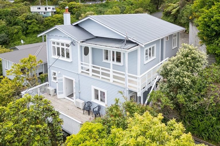 Photo of property in 78 Farnham Street, Mornington, Wellington, 6021