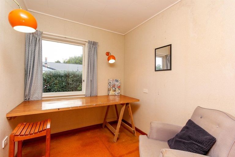 Photo of property in 34 Ballance Street, Lower Vogeltown, New Plymouth, 4310