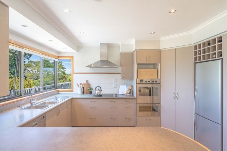 Photo of property in 163 West Harbour Drive, West Harbour, Auckland, 0618