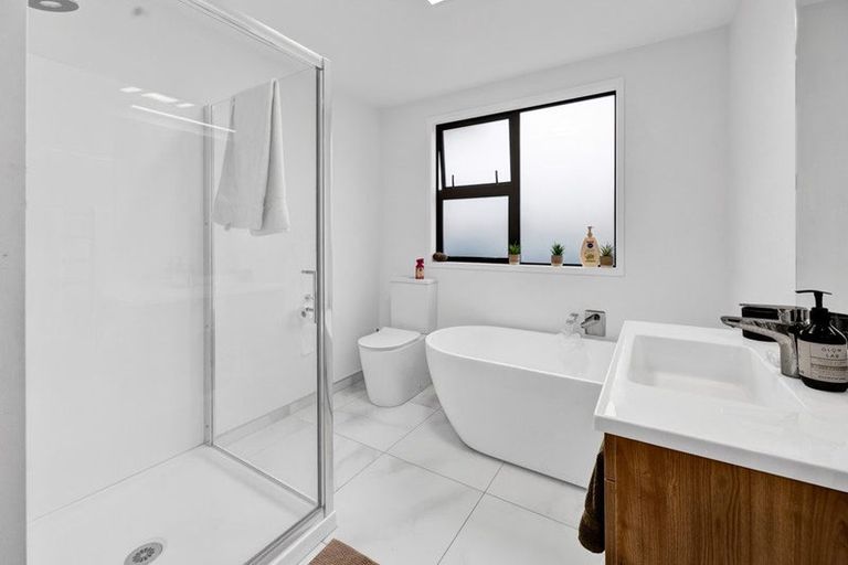 Photo of property in 52a Dillon Drive, Bell Block, New Plymouth, 4312