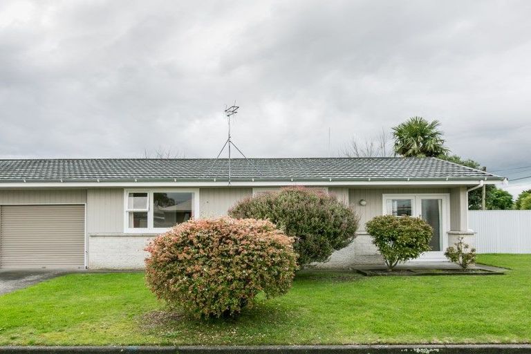 Photo of property in 1/13 Murphy Road, Taradale, Napier, 4112