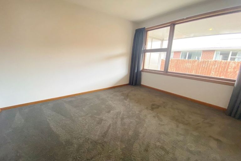 Photo of property in 16a Newbridge Place, Ilam, Christchurch, 8041