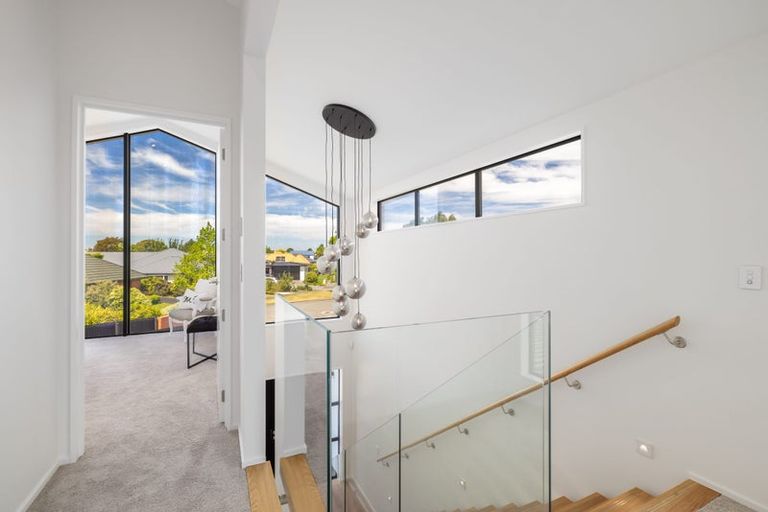 Photo of property in 32 O'connor Place, Burnside, Christchurch, 8053