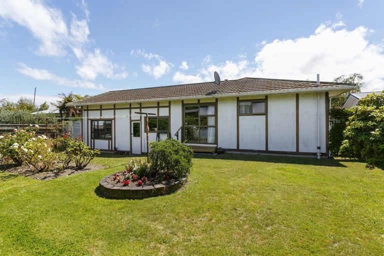Photo of property in 18 Invergarry Road, Hilltop, Taupo, 3330