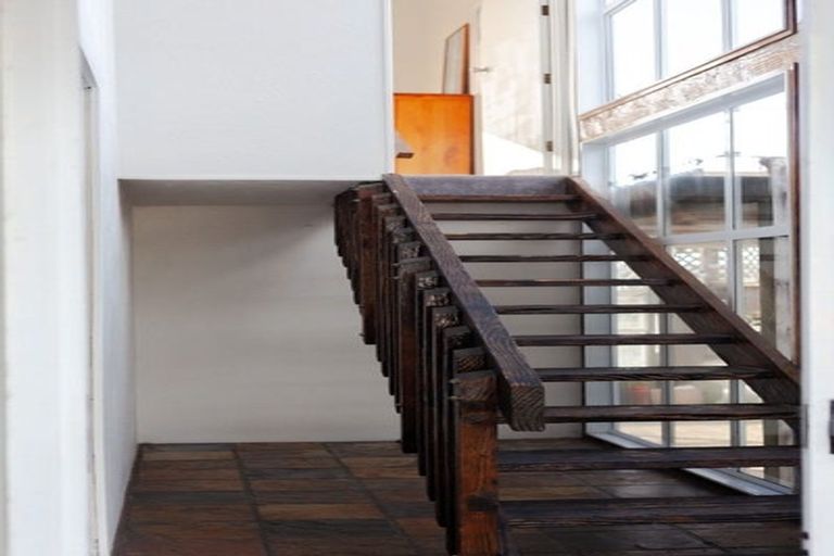 Photo of property in 4 Norton Place, Spotswood, New Plymouth, 4310