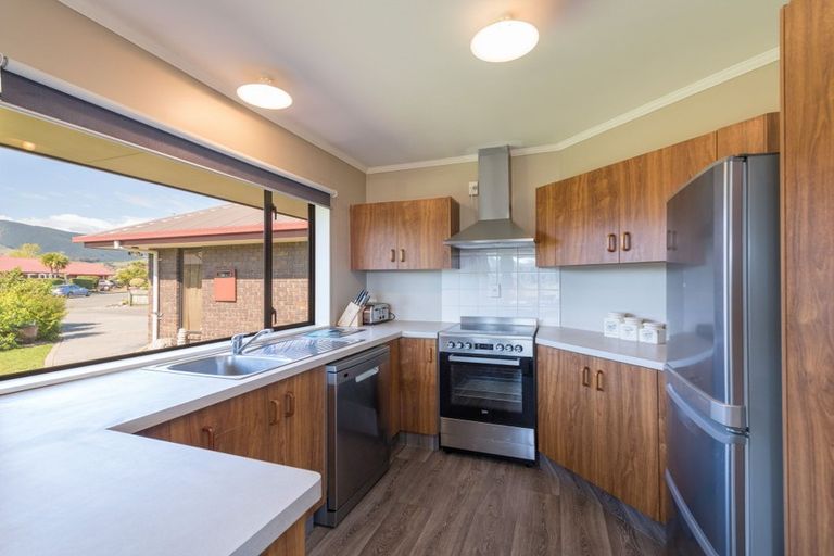 Photo of property in 88 Aldinga Avenue, Stoke, Nelson, 7011