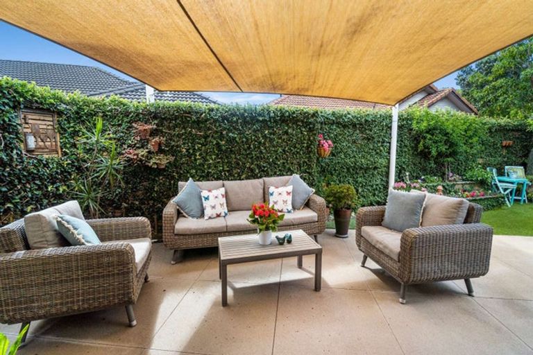 Photo of property in 30 Popata Close, Papamoa Beach, Papamoa, 3118