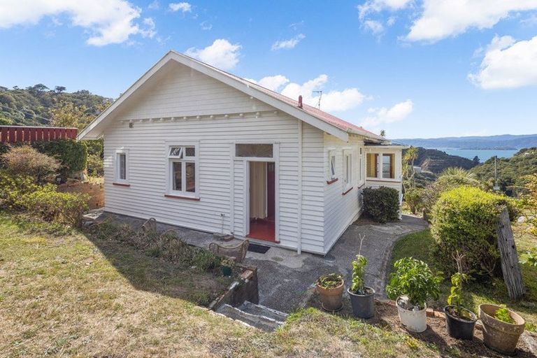Photo of property in 130 Oban Street, Wadestown, Wellington, 6012