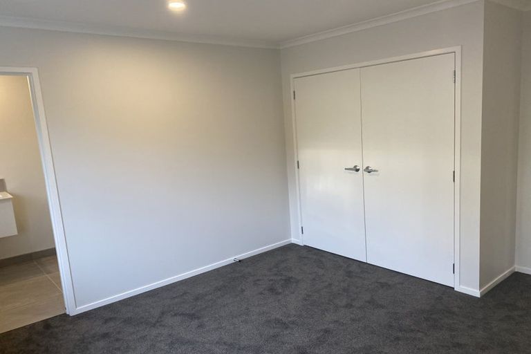 Photo of property in 26a Eskdale Road, Birkdale, Auckland, 0626
