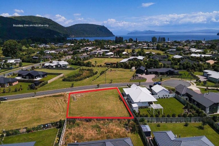 Photo of property in 6 Pukatea Lane, Kinloch, Taupo, 3377