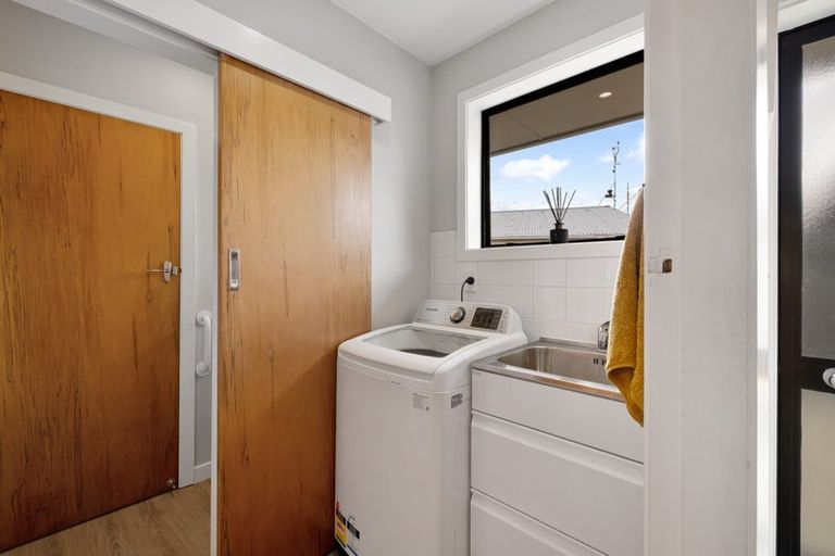 Photo of property in 92 Rowley Avenue, Hoon Hay, Christchurch, 8025