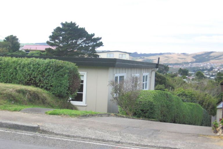 Photo of property in 106 Ironside Road, Johnsonville, Wellington, 6037
