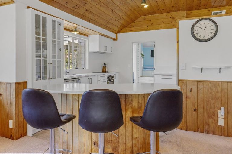 Photo of property in 65 Te Moenga Park, Acacia Bay, Taupo, 3330