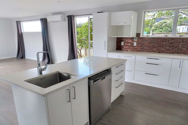 Photo of property in 42 Outram Grove, Kelson, Lower Hutt, 5010