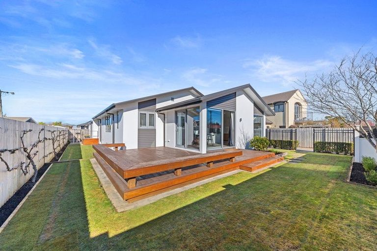 Photo of property in 58 Mcfaddens Road, St Albans, Christchurch, 8052