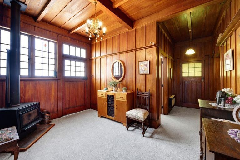 Photo of property in 16 Fairfield Road, Hawera, 4610