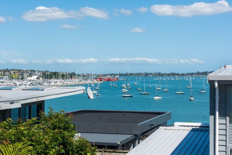 Photo of property in 67c The Parade, Bucklands Beach, Auckland, 2012