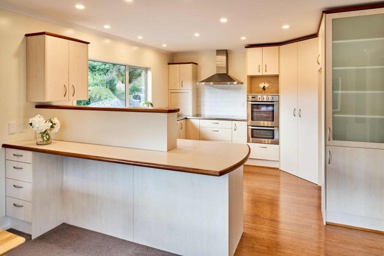 Photo of property in 999 Moonshine Road, Judgeford, Porirua, 5381