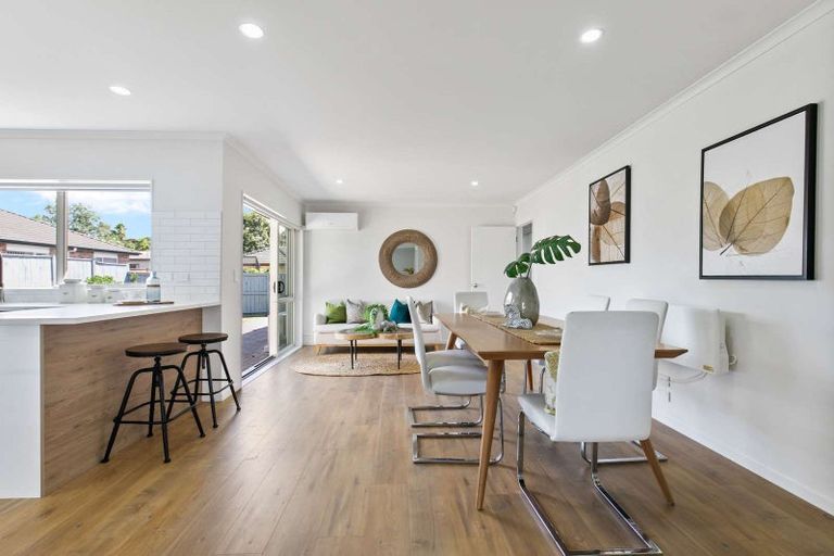 Photo of property in 66 Magic Way, Randwick Park, Auckland, 2105