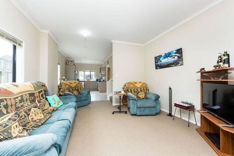 Photo of property in 15 Skip Lane, East Tamaki, Auckland, 2013