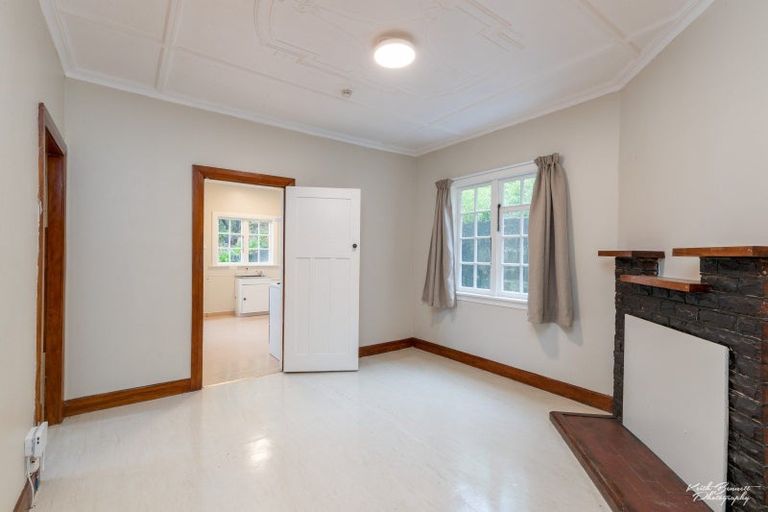Photo of property in 131 Volga Street, Island Bay, Wellington, 6023
