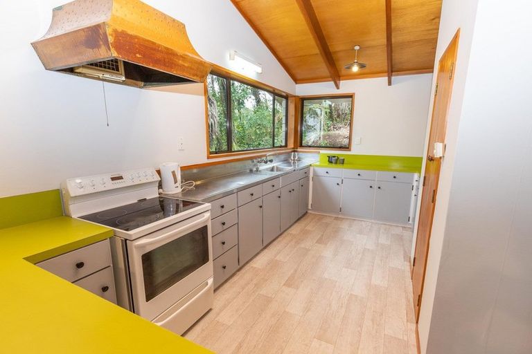 Photo of property in 16 Power Road, Karoro, Greymouth, 7805