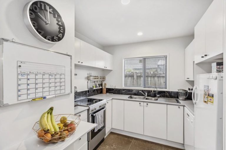 Photo of property in 39 Rebecca Rise, Weymouth, Auckland, 2103