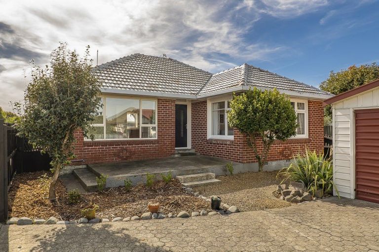 Photo of property in 2/10 Nottingham Avenue, Halswell, Christchurch, 8025