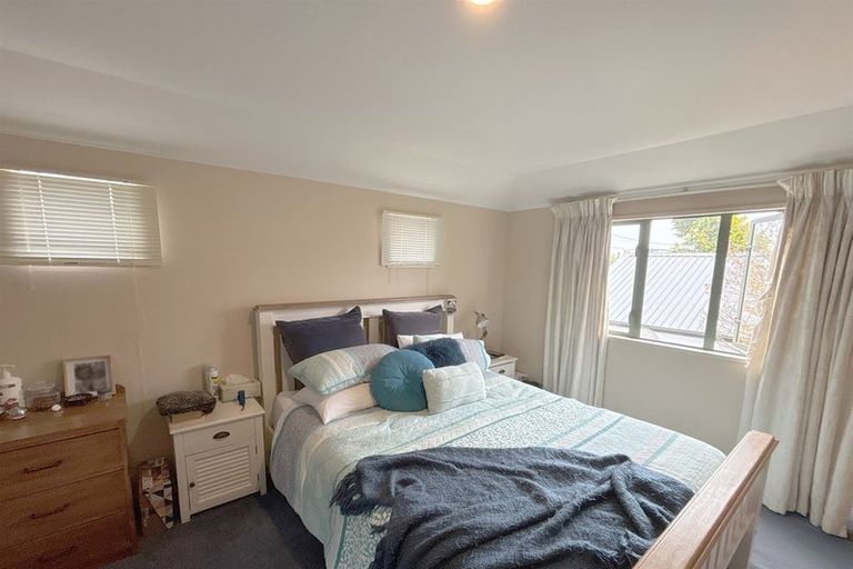 Photo of property in 62 Hewitts Road, Merivale, Christchurch, 8014