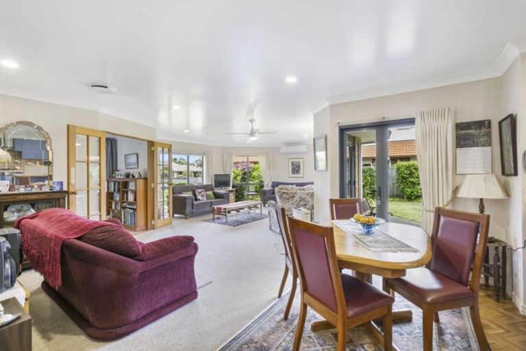 Photo of property in 53 Santa Monica Drive, Papamoa Beach, Papamoa, 3118