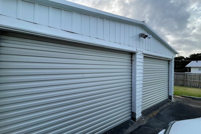 Photo of property in 20 Glendene Avenue, Glendene, Auckland, 0602