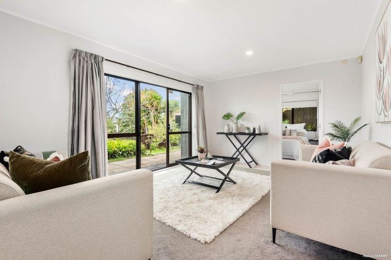 Photo of property in 170 Sturges Road, Henderson, Auckland, 0612