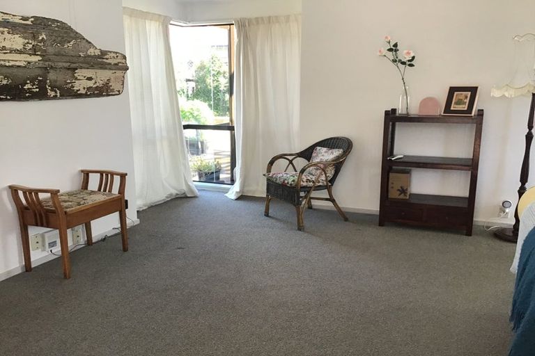Photo of property in 5 Larnach Street, Waimairi Beach, Christchurch, 8083