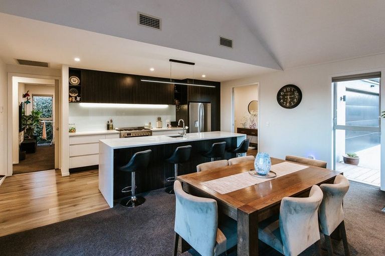Photo of property in 8 Mcdonald Street, Wanaka, 9305