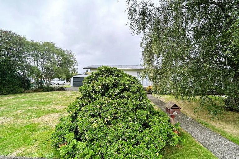 Photo of property in 4a Hibiscus Avenue, Hamilton Lake, Hamilton, 3204