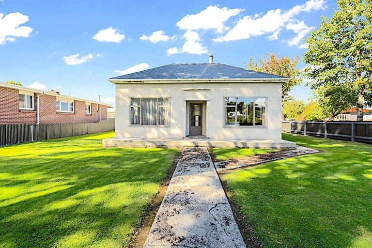 Photo of property in 82 Hokonui Drive, Gore, 9710