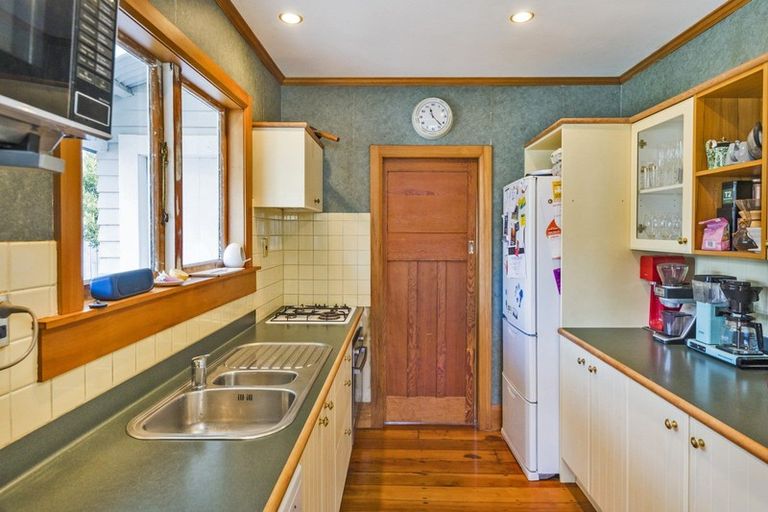 Photo of property in 26 Burns Avenue, Takaro, Palmerston North, 4412