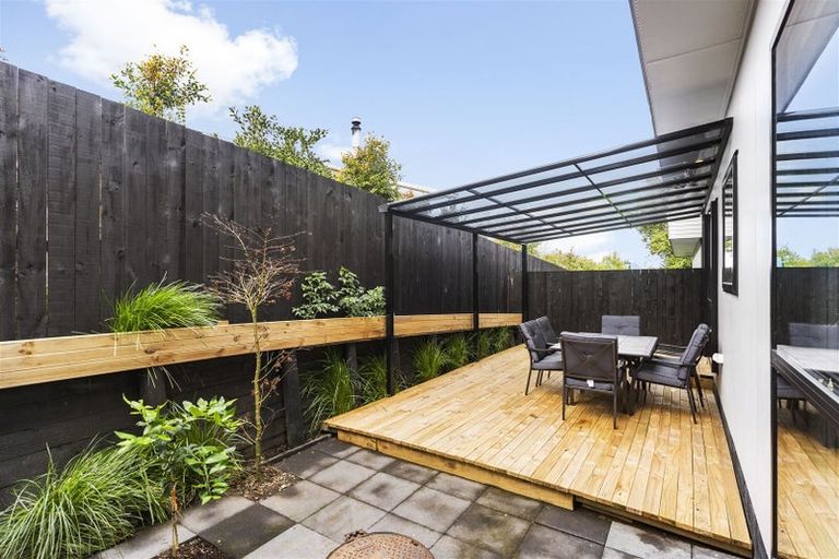 Photo of property in 8b Edgar Pearce Place, Howick, Auckland, 2014