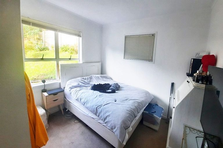 Photo of property in 9 Bryers Place, Bayview, Auckland, 0629