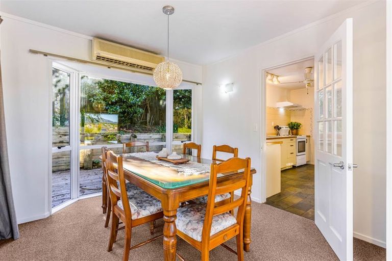 Photo of property in 39 Palomino Drive, Henderson, Auckland, 0612